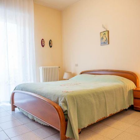 Casavacanze Santacroce Apartment Porto Sant'Elpidio Exterior photo